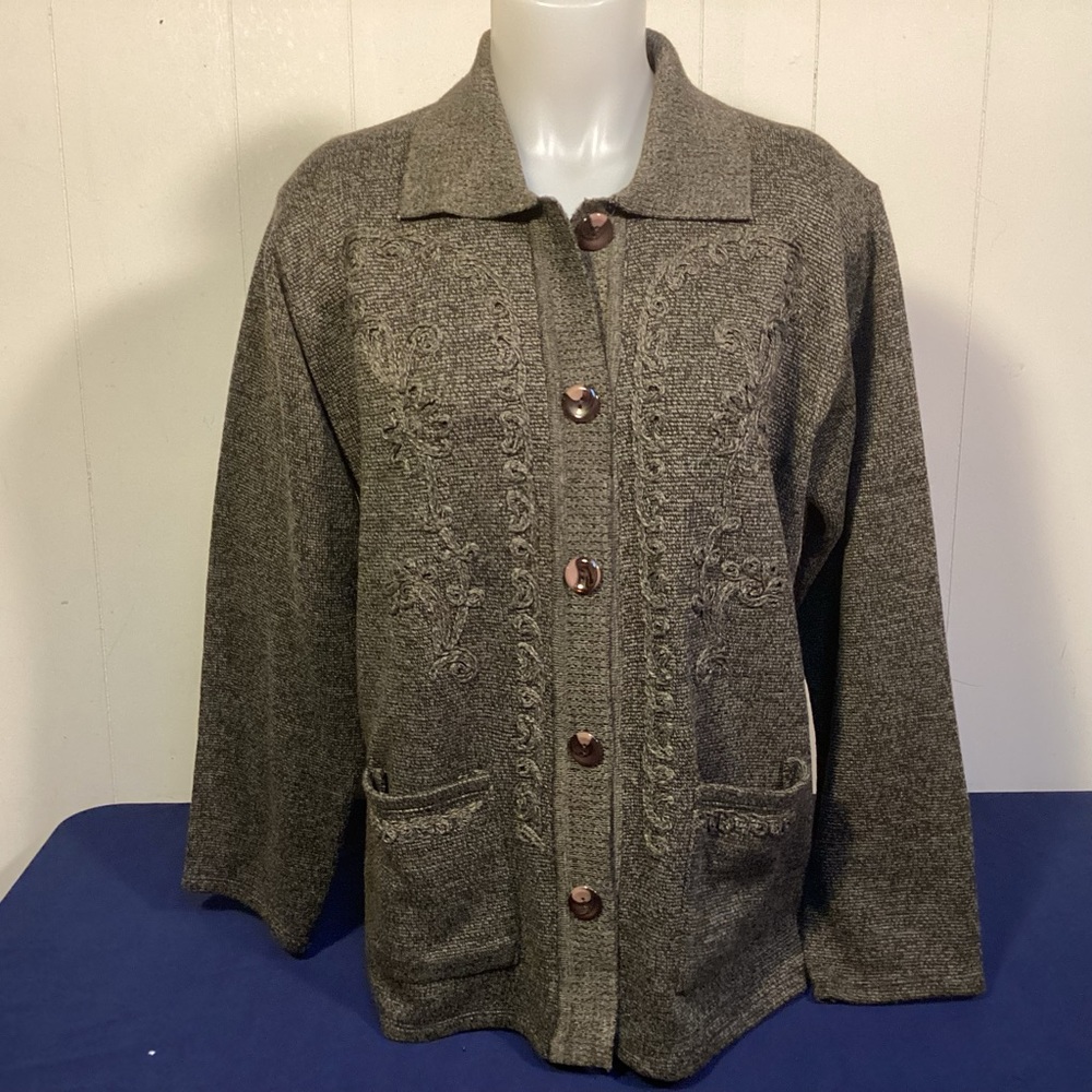 Jon & Anna Cardigan Sweater with front pockets Womens size Medium / Large